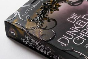 Katharina Seck: Die Dunkeldorn-Chroniken - Knospen aus Finsternis 