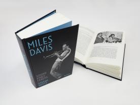 Stefan Hentz: Miles Davis. Sound eines Lebens 