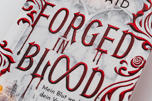 Liliana Ozeryanska, Sadie Kincaid: Forged in Blood 