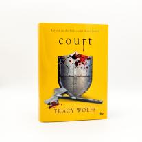 Tracy Wolff: Court 
