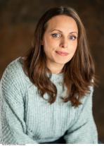 Anke Angela Grube, Nicola Whyte: Marchfield Square 