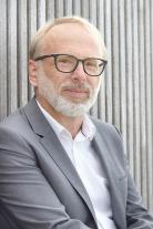 Oliver Hollenstein, Oliver Schröm: Die Akte Scholz 