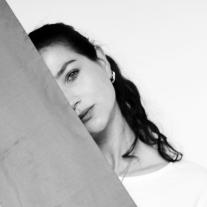 Lilly Gebert: Das Gewicht der Welt 