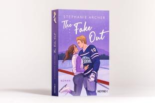 Leena Flegler, Stephanie Archer: The Fake Out 