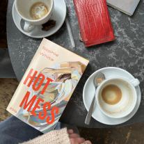 Alexandra Kranefeld, Sophie White: Hot Mess 