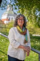 Ingeborg Stadelmann: Aromapflege - Praktische Aromatherapie für den Pflege- und Familienalltag 