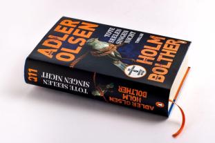 Friederike Buchinger, Jussi Adler-Olsen, Stine Bolther, Line Holm: Tote Seelen singen nicht 