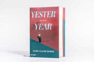 Dietlind Falk, Lisa Kögeböhn, Caro Claire Burke: Yesteryear 