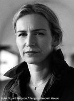 Eva Bonné, Lea Ypi: Aufrecht 