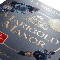 Lara Holthaus: Marigold Manor 1: Hidden Lies 