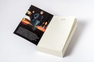 Uta Hege, J. D. Robb, J.D. Robb: Blutiges Band 