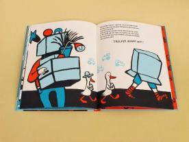 Finn-Ole Heinrich, Dita Zipfel, Halina Kirschner: Trecker kommt mit 