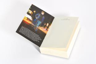Uta Hege, J. D. Robb, J.D. Robb: Der kalte Glanz des Todes 