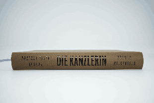Ursula Weidenfeld: Die Kanzlerin 