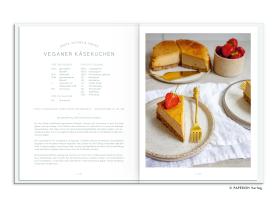 Eileen Pesarini (Lini's Bites): NATURAL SWEETS – das Backbuch 