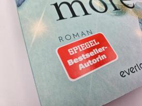 Laura Labas: Trust Me More 