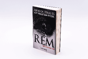 Annika Strauss: REM 