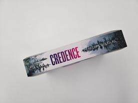 Nadine Lipp, Isabelle Toppe, Penelope Douglas: Credence – Sie ist tabu, doch Liebe kennt keine Regeln 