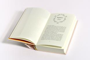 Maren Vivien Haase: Hamptons Prestige - Doubts & Desires 