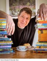 Arazhul, Arazhul, Roman Fink, Patrick Wirbeleit: Wie ich zu jung für die Schule geworden bin 