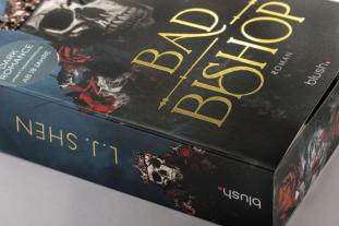 Anne Morgenrau, L. J. Shen: Bad Bishop 