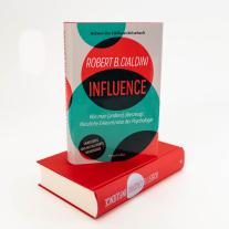 Jürgen Neubauer, Robert B. Cialdini: INFLUENCE – Wie man (andere) überzeugt. Nützliche Erkenntnisse der Psychologie 