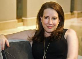 Ira Panic, Julia Quinn, Shonda Rhimes: Queen Charlotte – Bevor es die Bridgertons gab, veränderte diese Liebe die Welt 