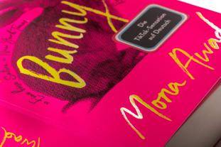 Elena Helfrecht, Mona Awad: Bunny 