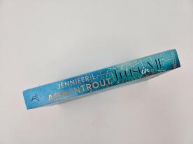 Vanessa Lamatsch, Jennifer L. Armentrout, J. Lynn: Trust in Me 