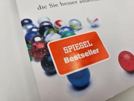 Birgit Lang, Rolf Dobelli: Die Kunst des klaren Denkens 