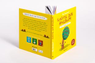 Nico Sternbaum: Schüttel den Apfelbaum - Ein Mitmachbuch. Für Kinder von 2 bis 4 Jahren. Schaukeln, schütteln, pusten, klopfen und sehen was passiert. 