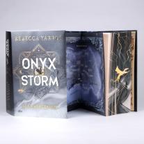 Michelle Gyo, Julia Schwenk, Rebecca Yarros, Melanie Korte: Onyx Storm – Flammengeküsst 