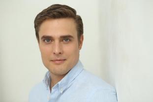 Bushra al-Maktari, Constantin Schreiber: Was hast Du hinter Dir gelassen? 