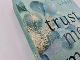 Laura Labas: Trust Me More 