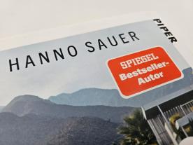 Hanno Dr. Sauer, Hanno Sauer: Klasse 
