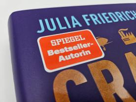 Julia Friedrichs: Crazy Rich 