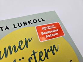 Lotta Lubkoll: Immer den Nüstern nach 